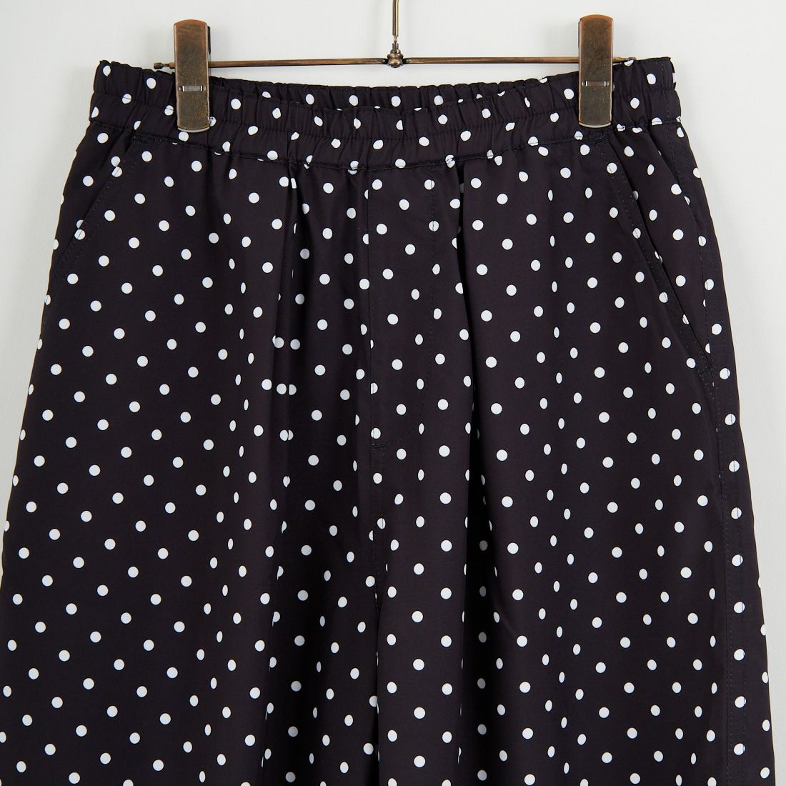 UNIVERSAL OVERALL [ユニバーサルオーバーオール] 別注 総柄イージーワイドパンツ [U2612634IN-JF] BLKﾄﾞｯﾄ