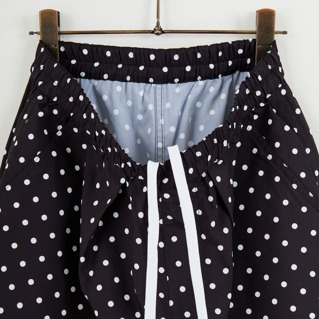 UNIVERSAL OVERALL [ユニバーサルオーバーオール] 別注 総柄イージーワイドパンツ [U2612634IN-JF] BLKﾄﾞｯﾄ