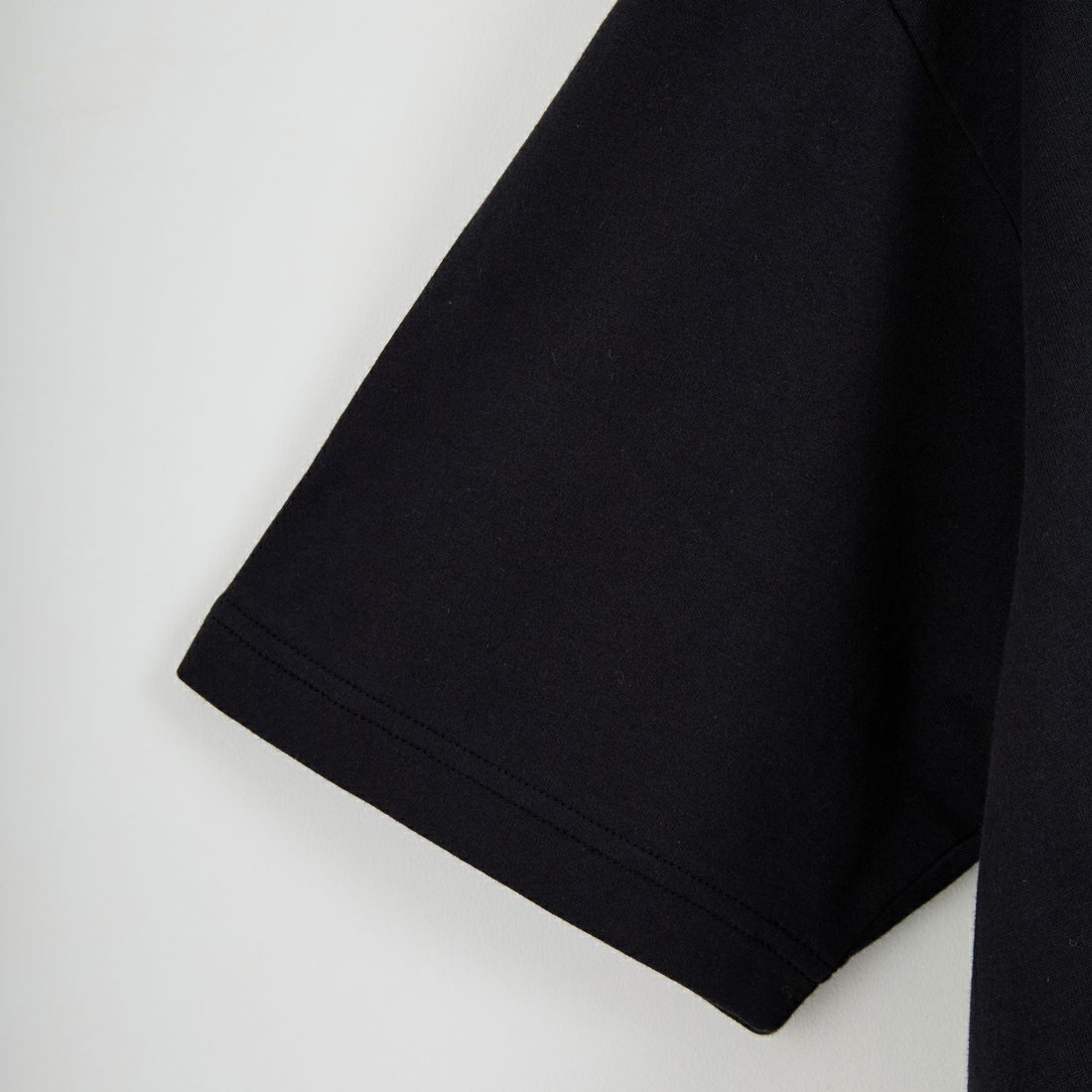 FRED PERRY [フレッドペリー] 別注 ORIGINAL SPORTSWEAR バック刺繍ロゴTシャツ [FPM-26S-023JF] BLACK/SNOW