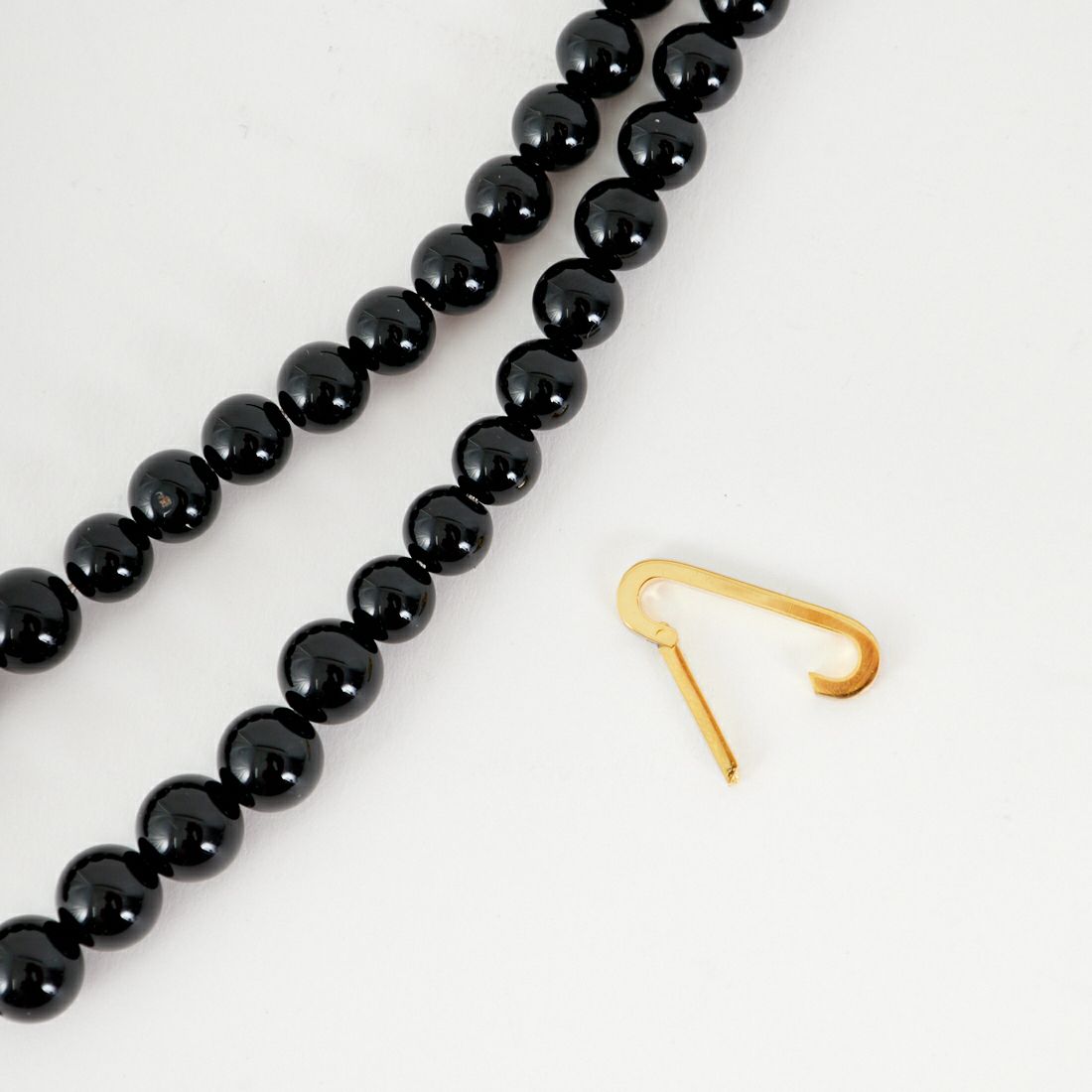 EO [イオ] オニキス ラリエットネックレス [EO24AW-10] BLACK/GOLD