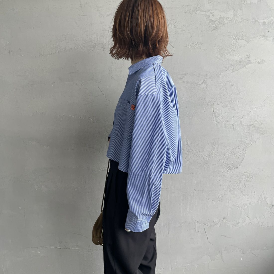 UNIVERSAL OVERALL [ユニバーサルオーバーオール] 別注 ショート丈 ビッグポケットストライプシャツ [U2533158IN-JF] ﾌﾞﾙｰ &&モデル身長：158cm 着用サイズ：F&&