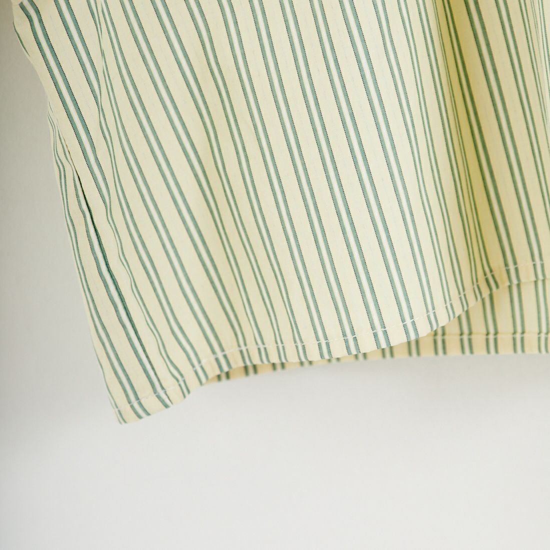 UNIVERSAL OVERALL [ユニバーサルオーバーオール] 別注 ショート丈 ビッグポケットストライプシャツ [U2533158IN-JF] ﾚﾓﾝ