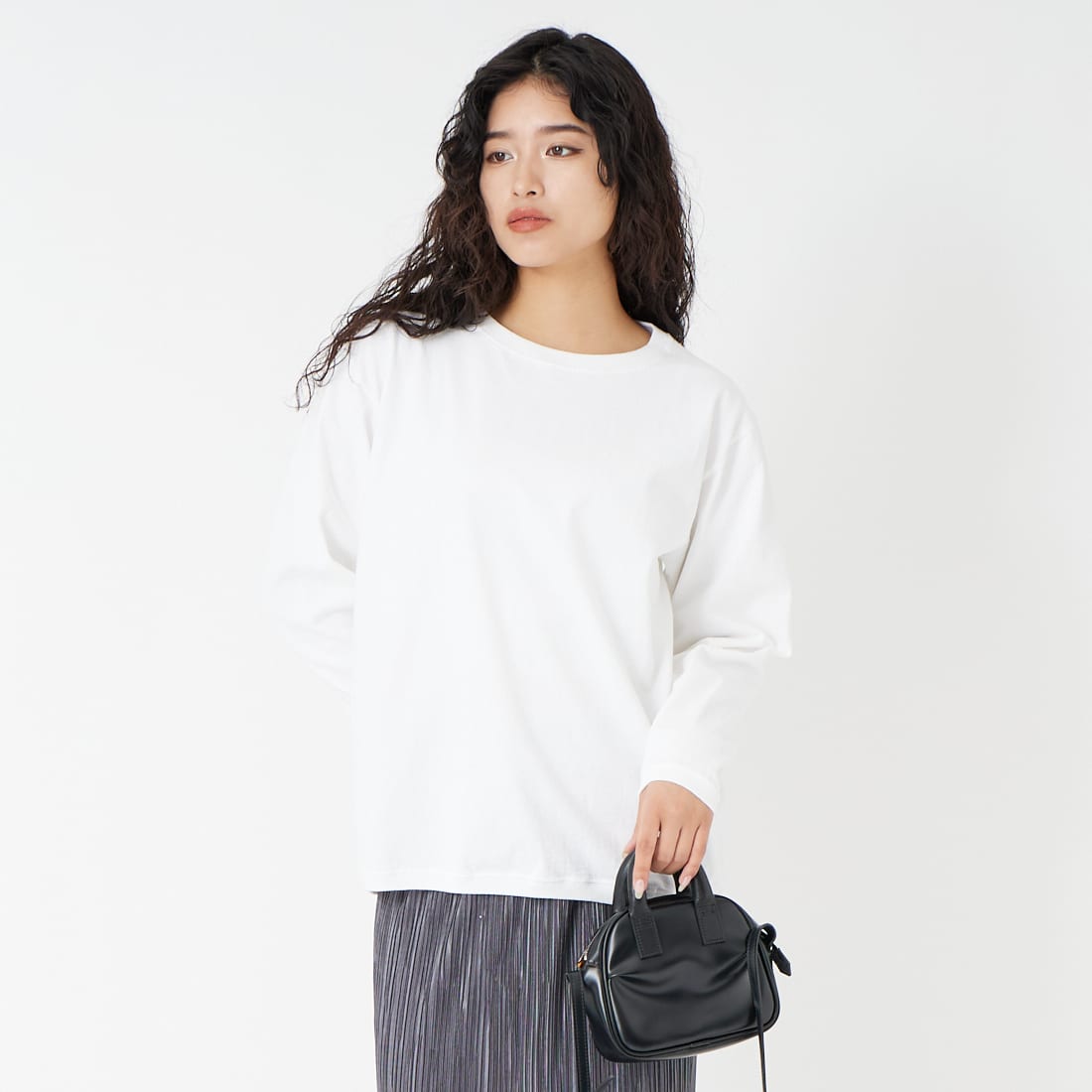 9000 WHITE