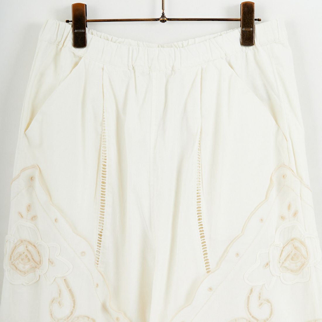 ESTROISLOSE [エストゥロワルーズ] ケミカルカットワーク刺繍パンツ [EB25402] 04 IVORY