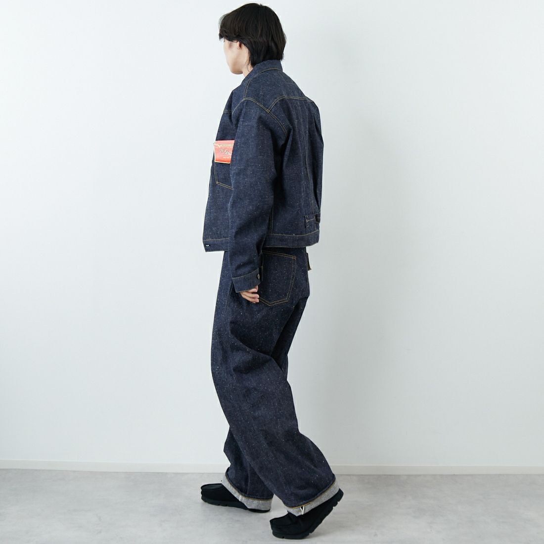 GOLD [ゴールド] 11.5oz デニムブラウス WW2モデル [GL15860N] 420 N.NAVY &&モデル身長：179cm 着用サイズ：M&&