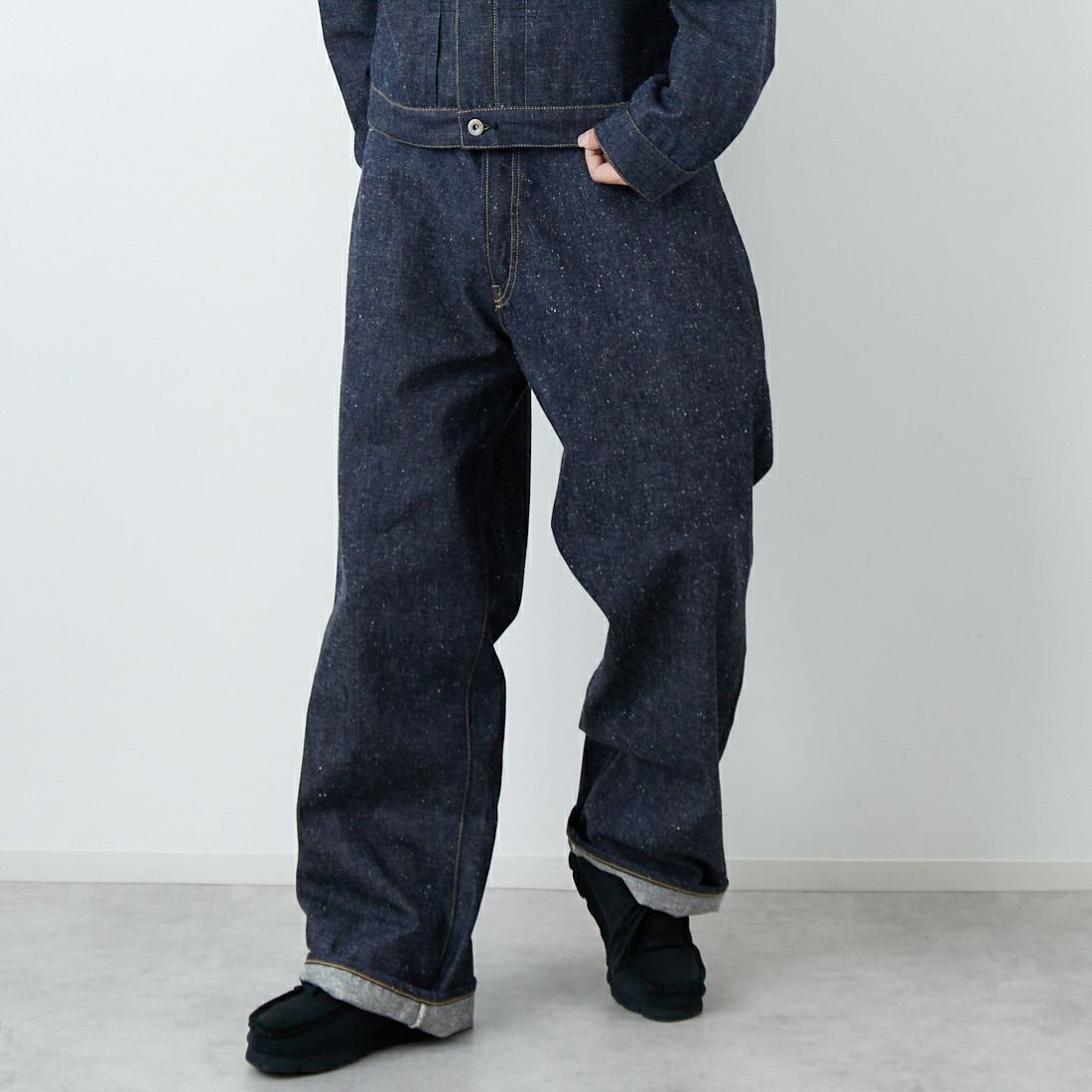 GOLD [ゴールド] 11.5oz 5ポケットデニムワイドパンツ [GL42620N] 420 N.NAVY &&モデル身長：179cm 着用サイズ：M&&