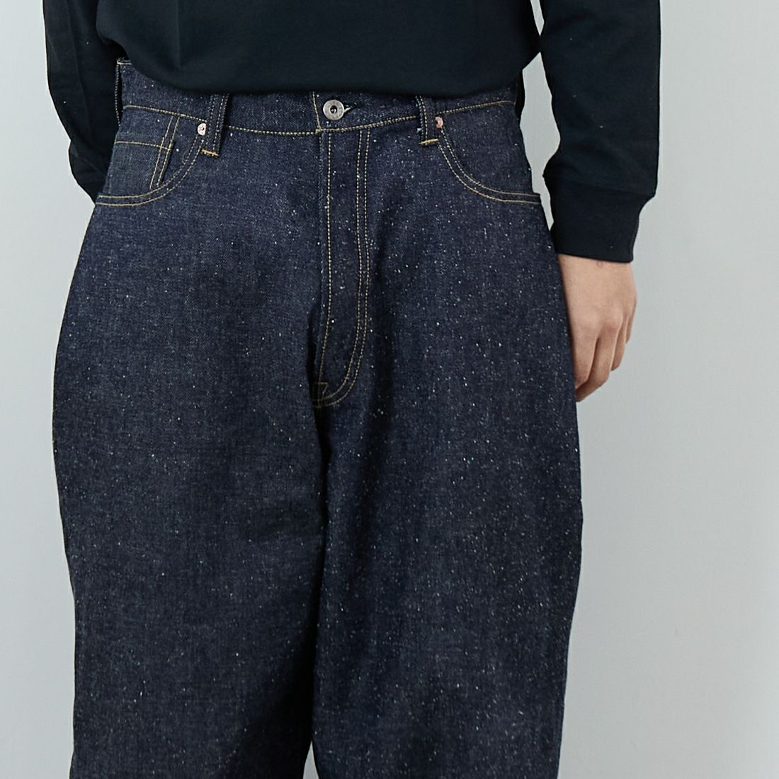 GOLD [ゴールド] 11.5oz 5ポケットデニムワイドパンツ [GL42620N] 420 N.NAVY &&モデル身長：179cm 着用サイズ：M&&