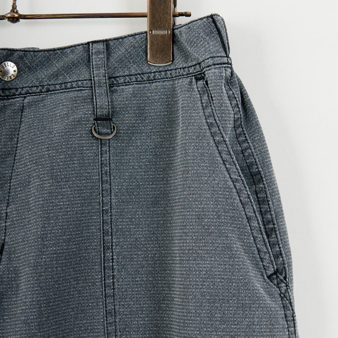 HELLO CALIF [ハローカリフ] ドットメッシュバギーパンツ [661003] CHARCOAL