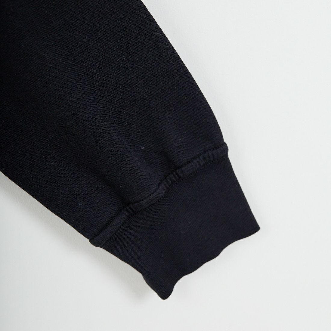 C.P.COMPANY [シーピーカンパニー] ライトフリースクルーネックスウェット [RCCMSS711A] 999 BLACK