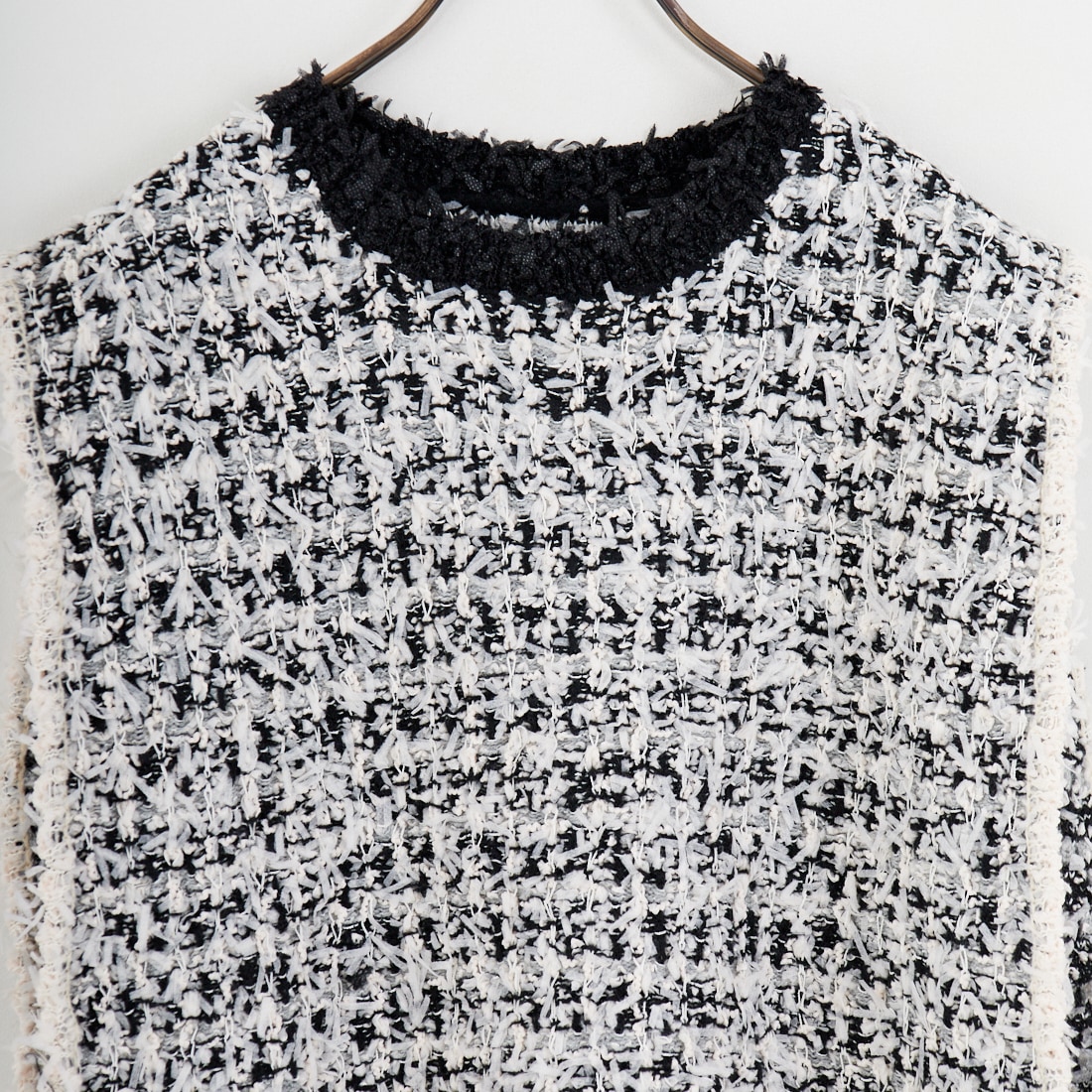 CHIGNON [シニヨン] ツイードライクニットベスト [9556-480JR] BLACK