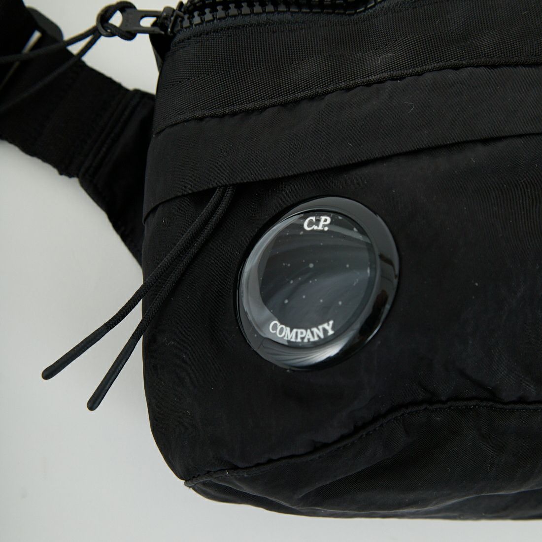 C.P.COMPANY [シーピーカンパニー] ナイロンB レンズウエストバッグ [20CMAC043A] 999 BLACK