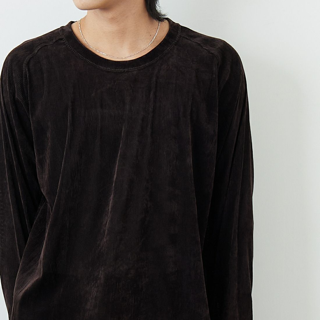Needles [ニードルズ] UネックロングスリーブTシャツ [SX435] B BROWN &&モデル身長：179cm 着用サイズ：M&&