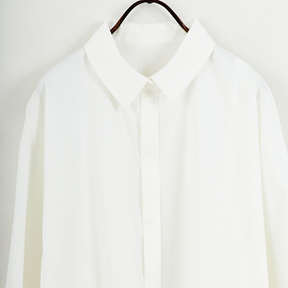 RIM.ARK [リムアーク] オーバーサイズアシンメトリーシャツ [460JSS30-0481] WHT