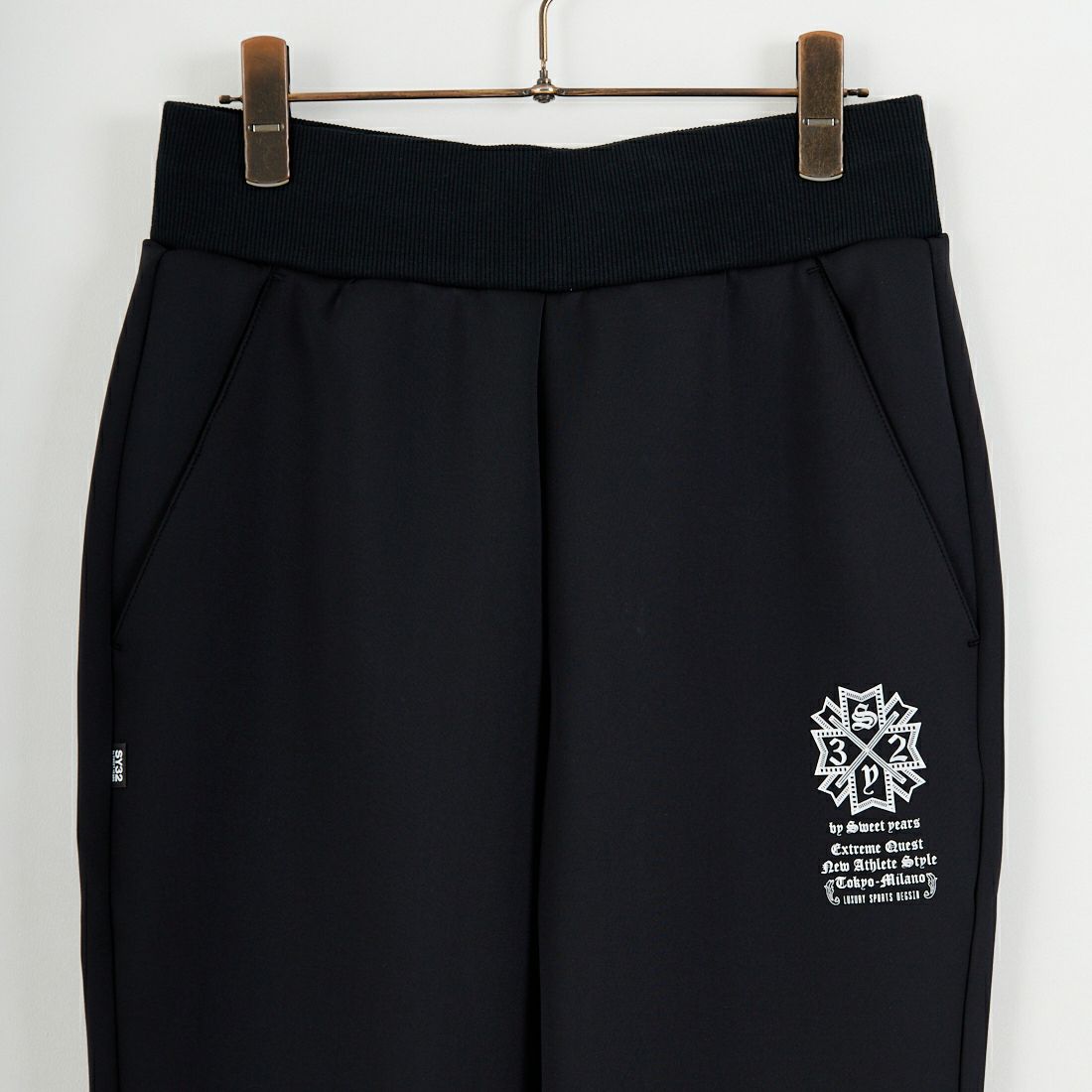 SY32 [エスワイサーティトゥ] ダブルニットゴシックロゴパンツ [32-26SN1-06] BLACK