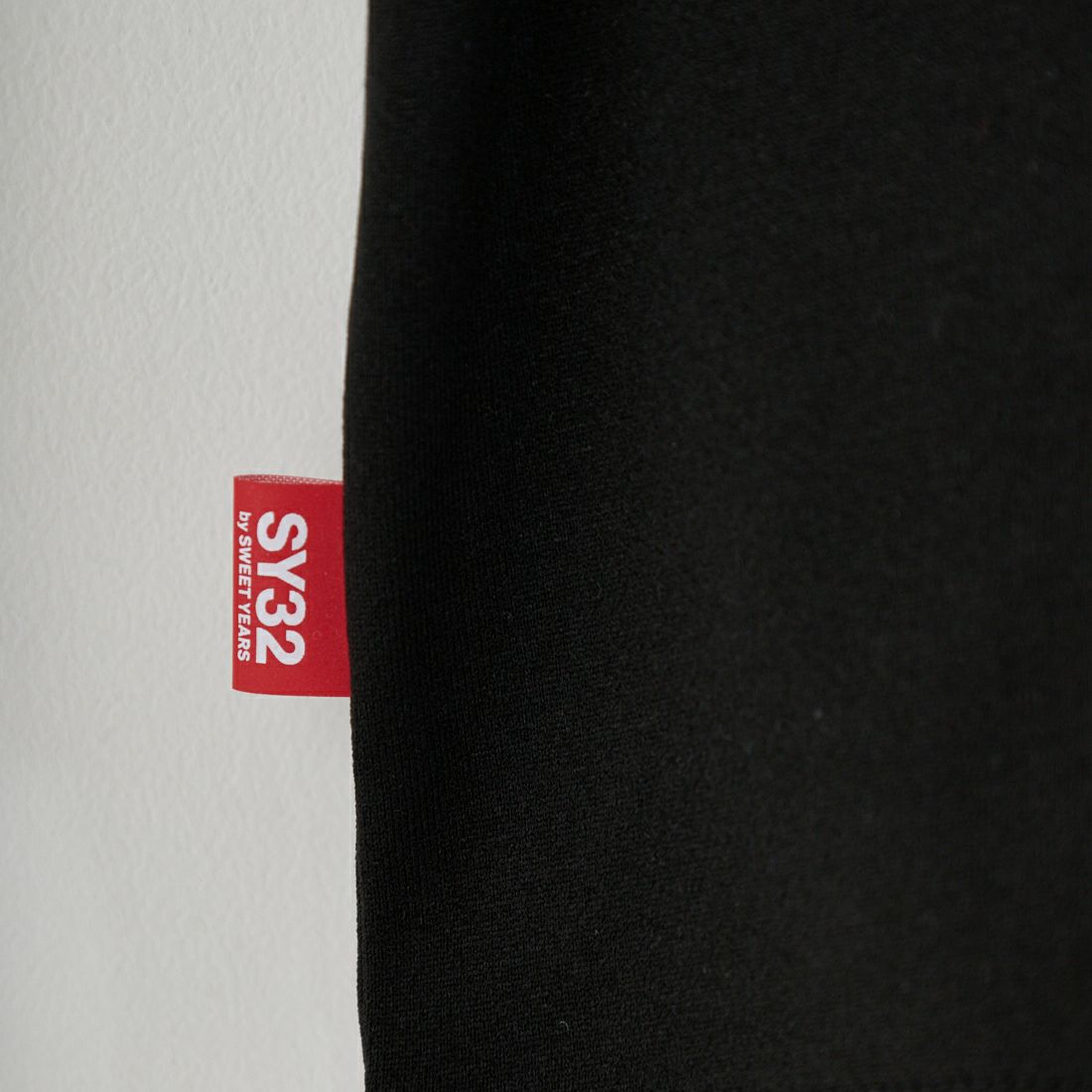 SY32 [エスワイサーティトゥ] ミニボックスロゴ ロングスリーブTシャツ [32-26SN1-16] BLACK