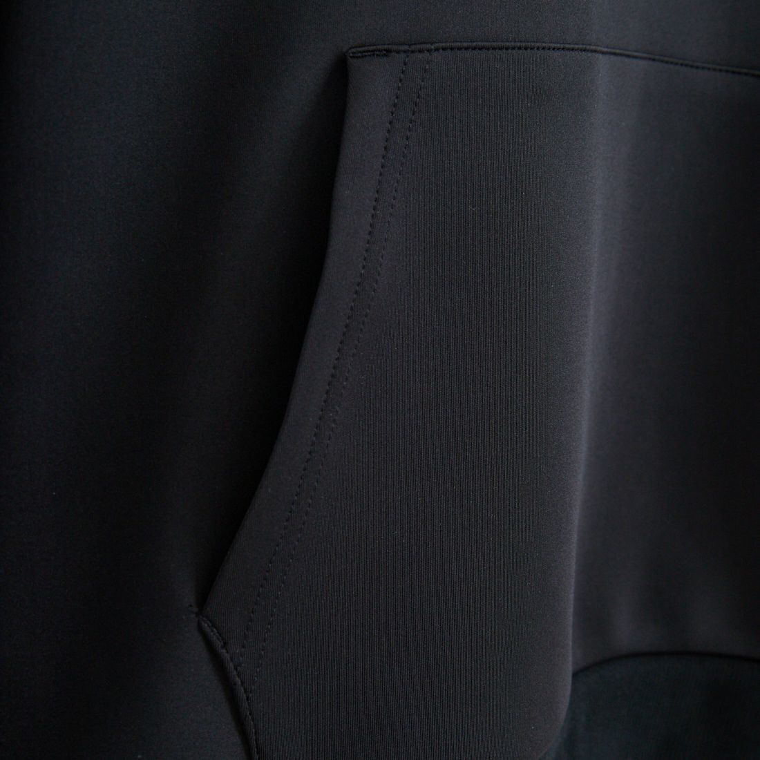 SY32 [エスワイサーティトゥ] ダブルニットゴシックロゴフーディ [32-26SN1-05] BLACK