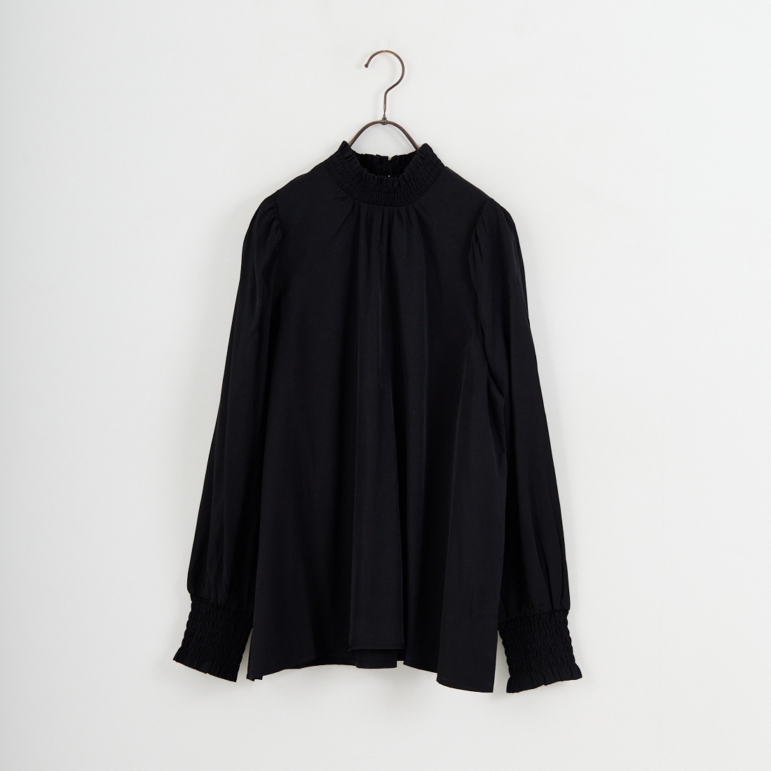 Jf Ready Made [ジェイエフレディメイド] シャーリングネックブラウス