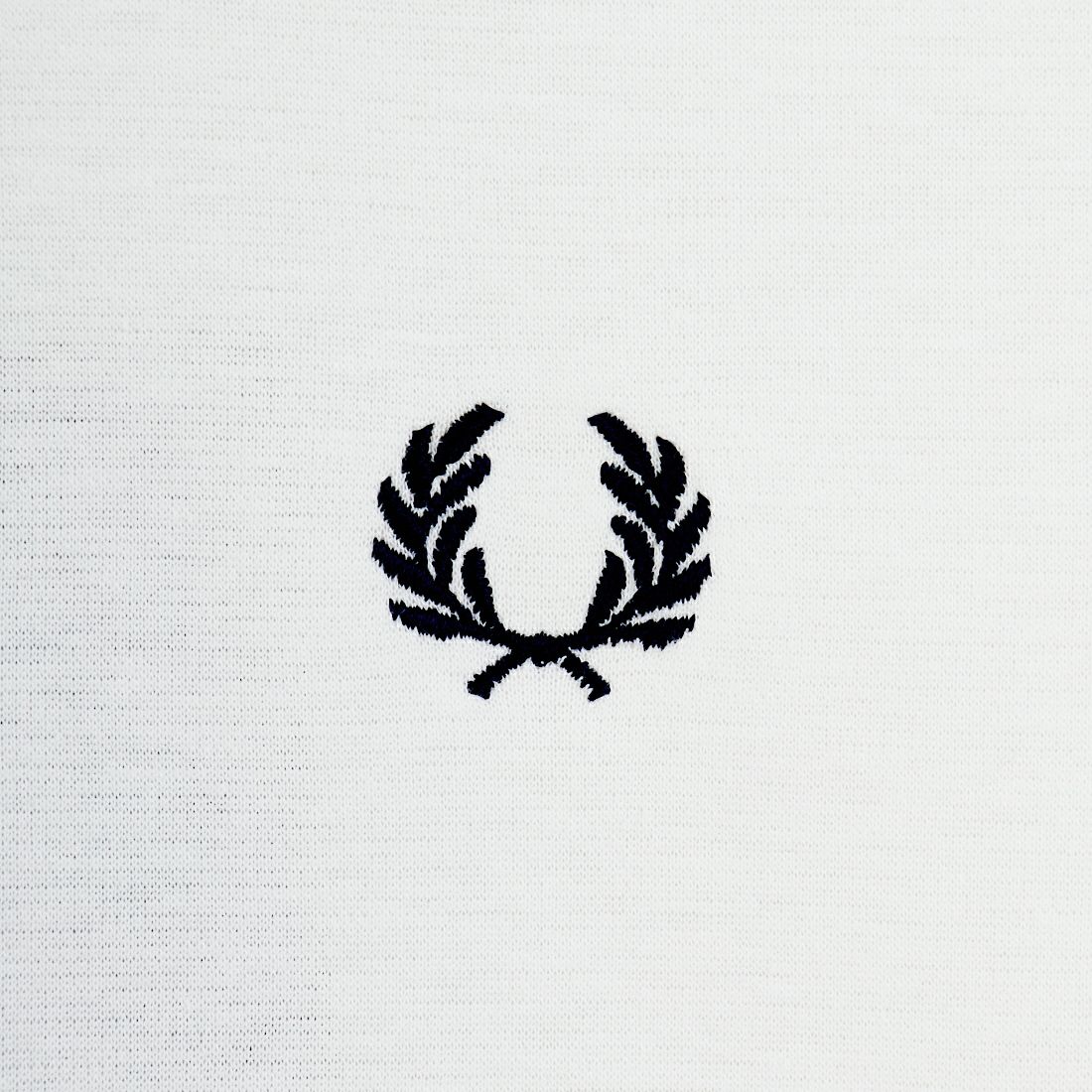 FRED PERRY [フレッドペリー] 別注 ツインティップライン ワンポイントロゴ刺繍 ショートポンチTシャツ [FPW-26S-034-JF] SNOW WHITE