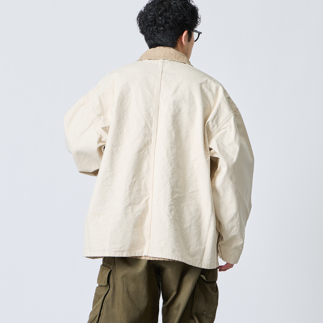 UNIVERSAL OVERALL [ユニバーサルオーバーオール] 別注 コーデュロイ襟 カバーオールジャケット [U2613225IN-JF] IVORY