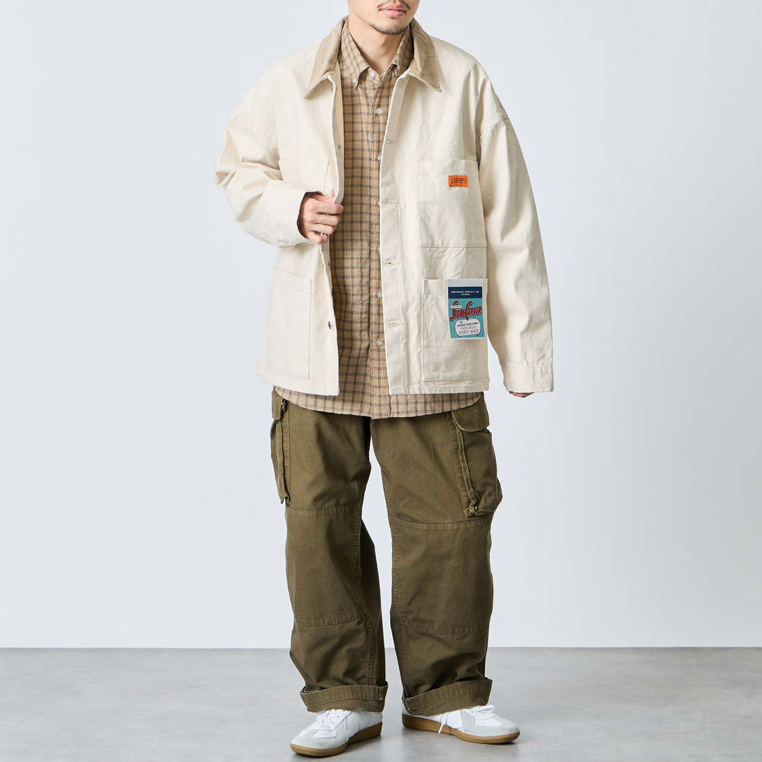 UNIVERSAL OVERALL [ユニバーサルオーバーオール] 別注 コーデュロイ襟 カバーオールジャケット [U2613225IN-JF] IVORY