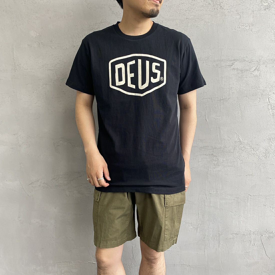 BLACK&&モデル身長：170cm 着用サイズ：M&&