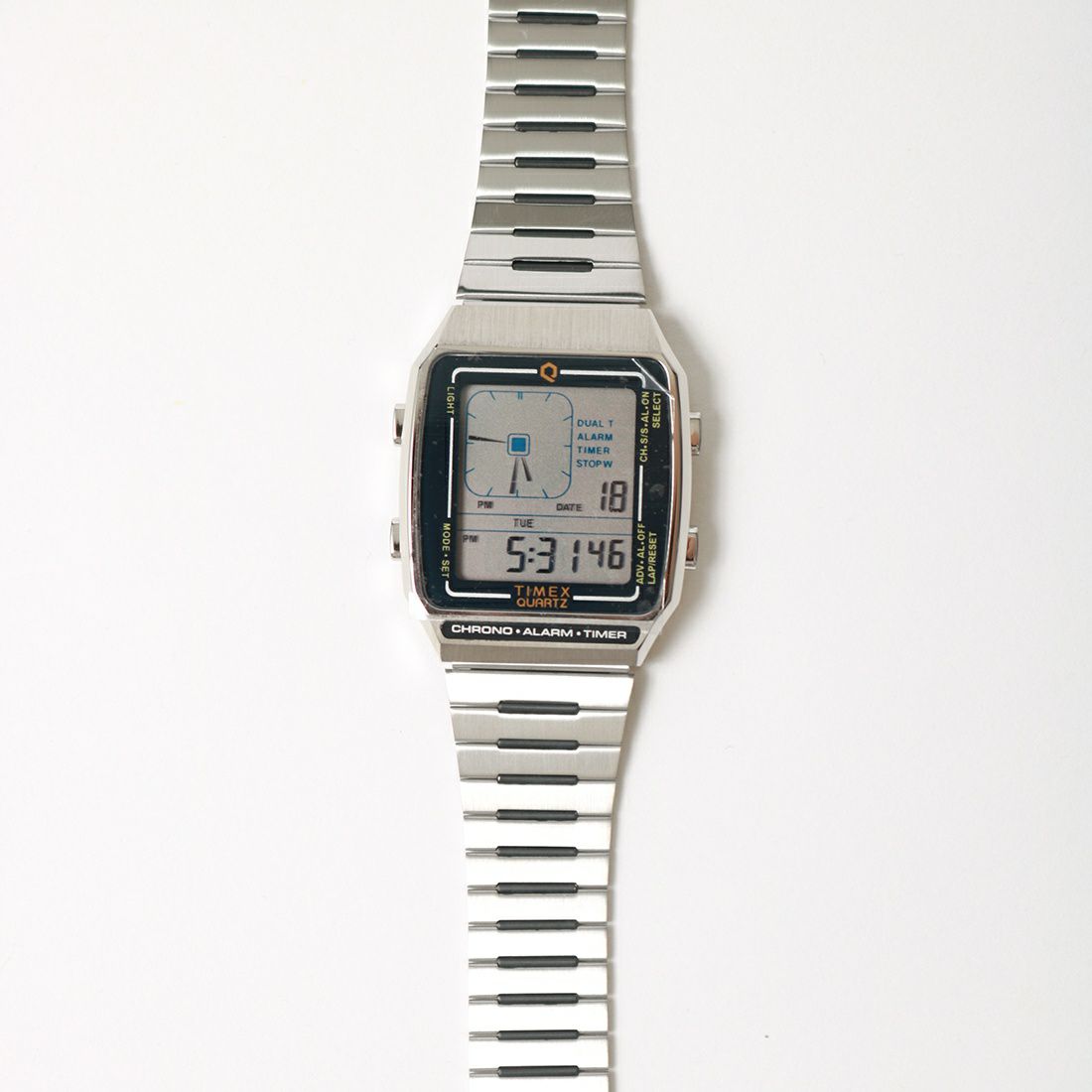 TIMEX [タイメックス] Q TIMEX LCA デジタルウォッチ [TW2U72500